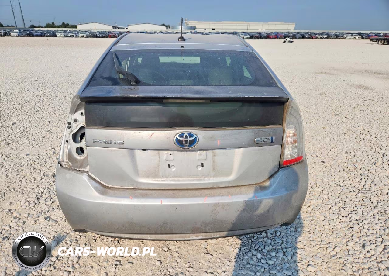 2013 Toyota Prius Plug-In Hybrid Base VIN:JTDKN3DP7D3044844 - 6