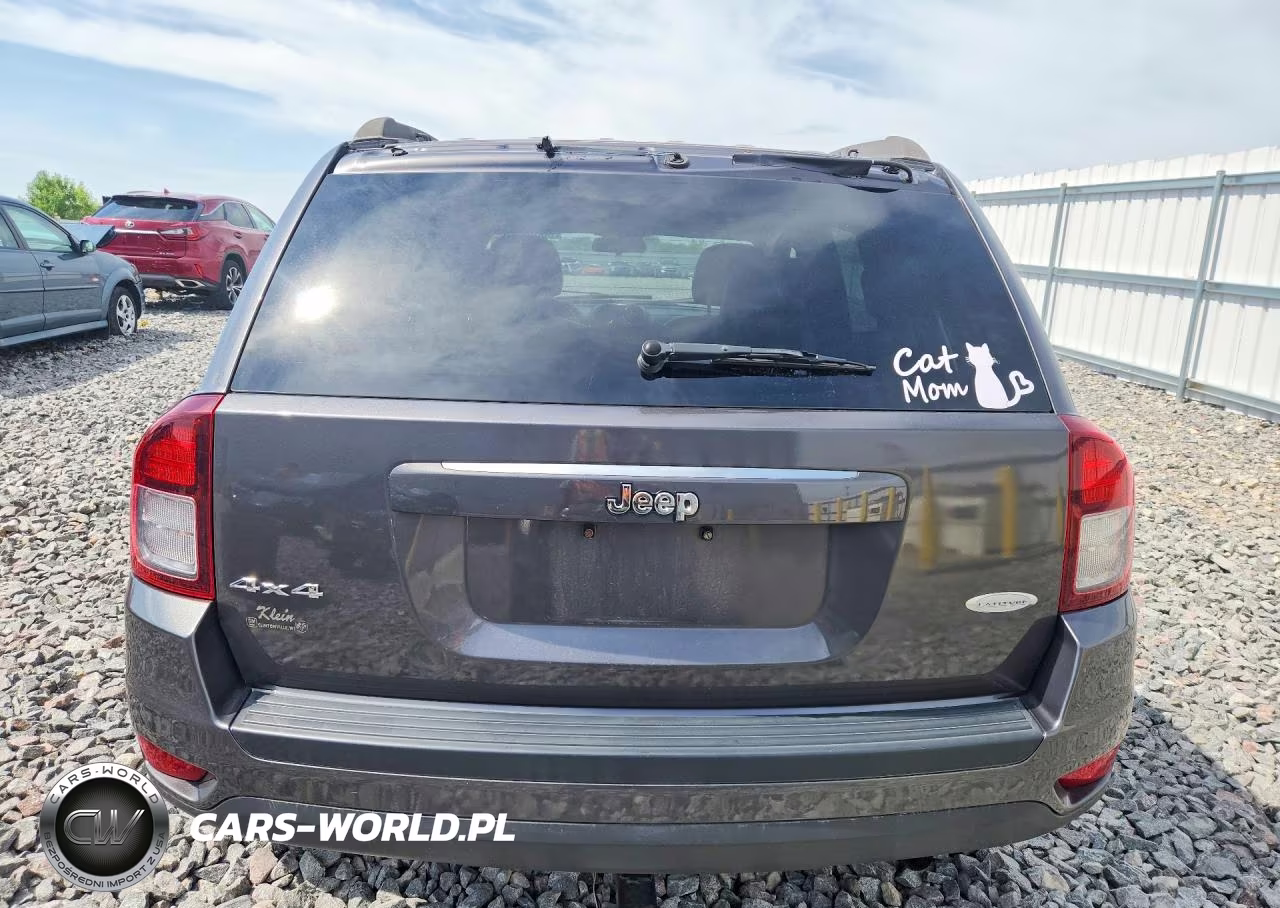 2014 Jeep Compass Latitude VIN:1C4NJDEB7ED759877 - 6