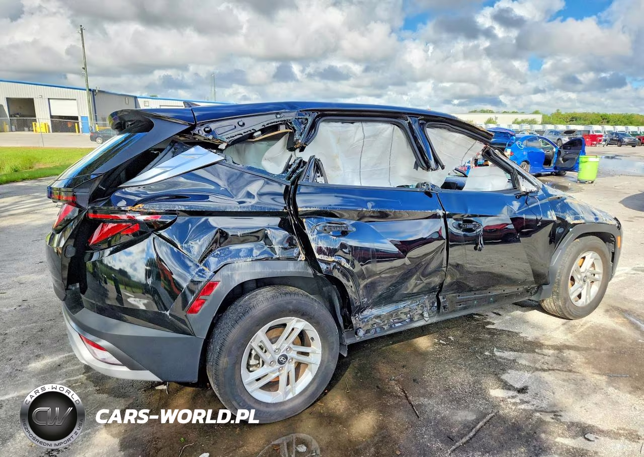 2025 Hyundai Tucson Se VIN:5NMJA3DE4SH512386 - 3