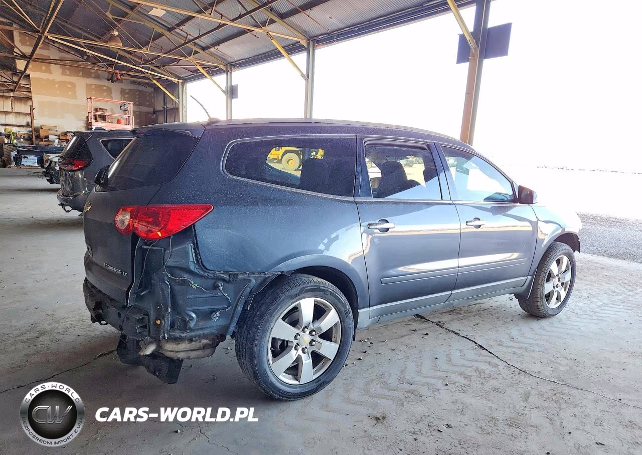 2012 Chevrolet Traverse Lt VIN:1GNKRGED3CJ325444 - 3