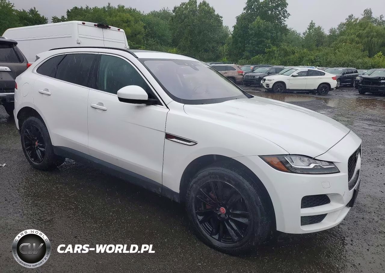 2018 Jaguar F-Pace Prestige VIN:SADCK2FX8JA272903 - 4