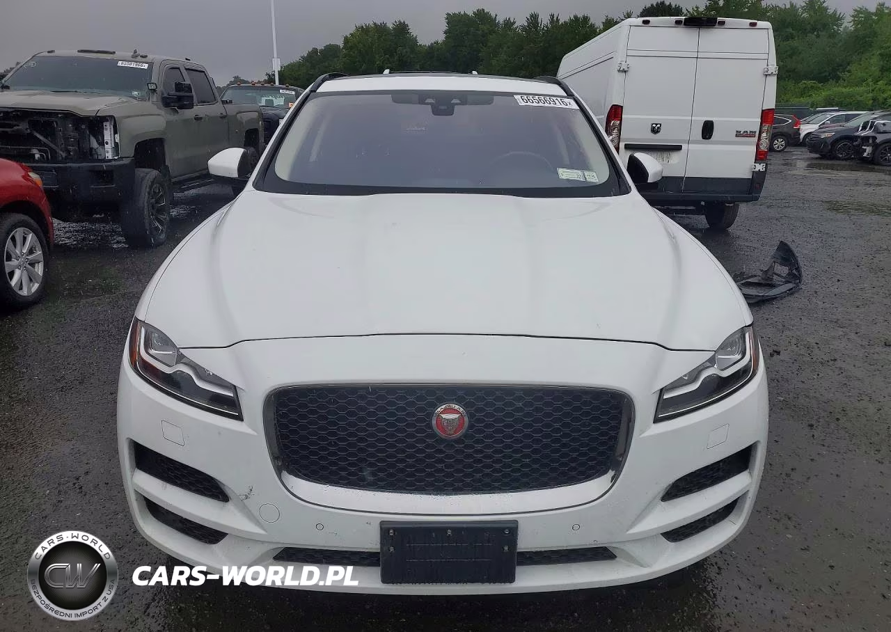 2018 Jaguar F-Pace Prestige VIN:SADCK2FX8JA272903 - 5