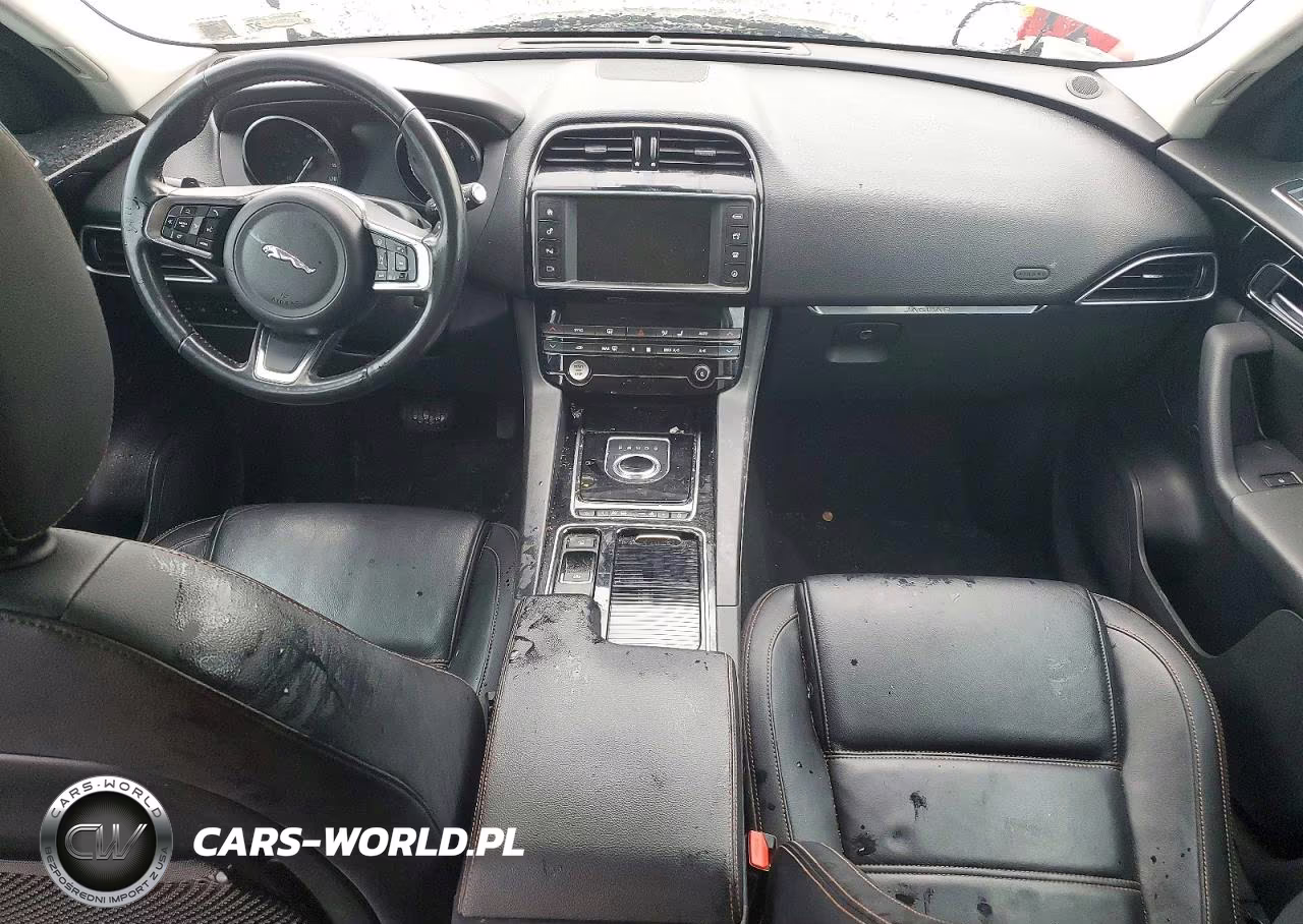 2018 Jaguar F-Pace Prestige VIN:SADCK2FX8JA272903 - 8