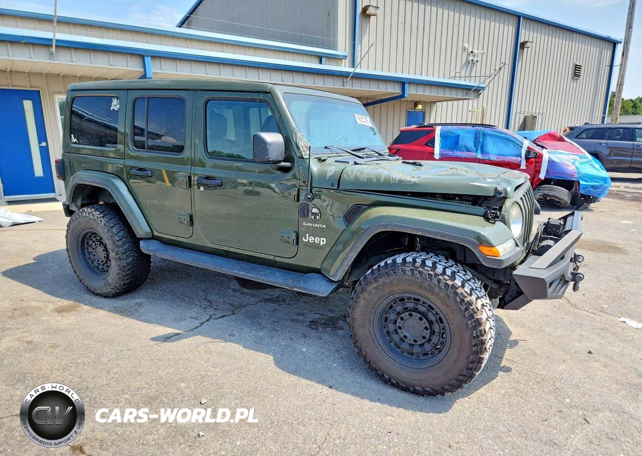 2020 Jeep Wrangler Unlimited Sahara VIN:1C4HJXEG9LW283630 - 4