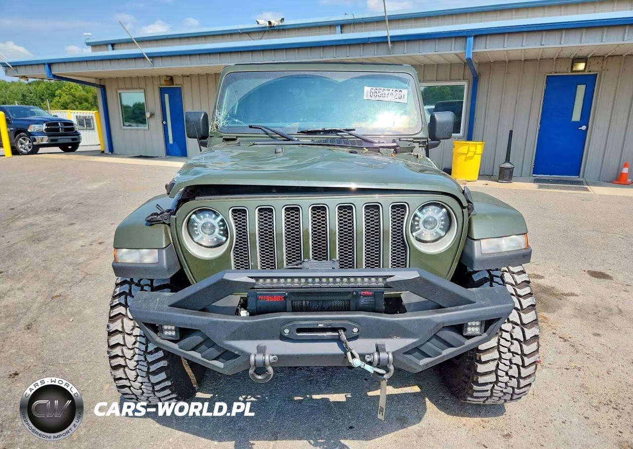 2020 Jeep Wrangler Unlimited Sahara VIN:1C4HJXEG9LW283630 - 5