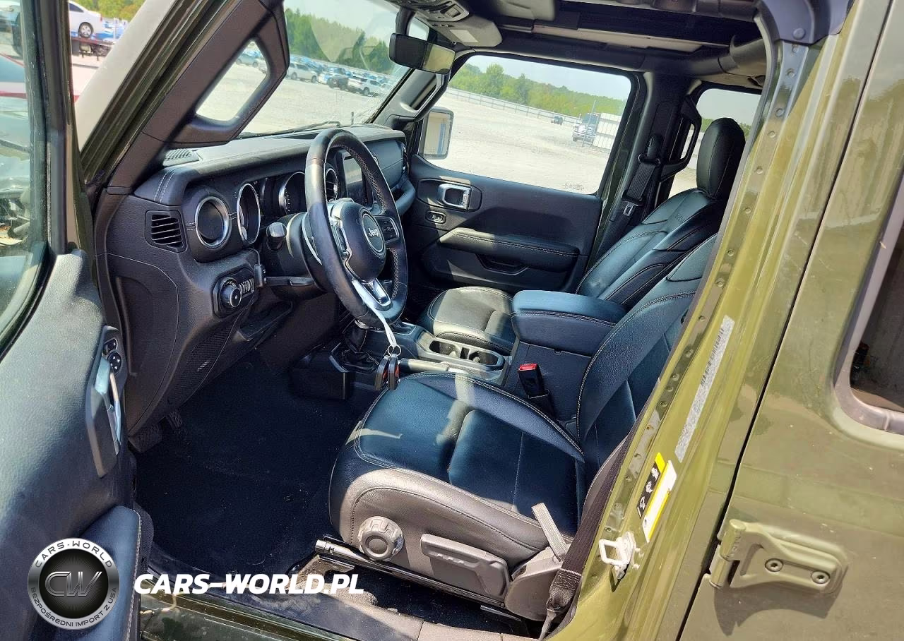 2020 Jeep Wrangler Unlimited Sahara VIN:1C4HJXEG9LW283630 - 7