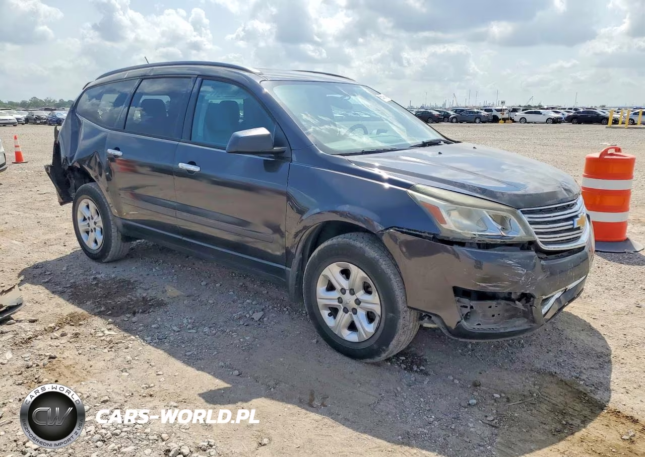 2015 Chevrolet Traverse Ls VIN:1GNKRFKD0FJ373406 - 4