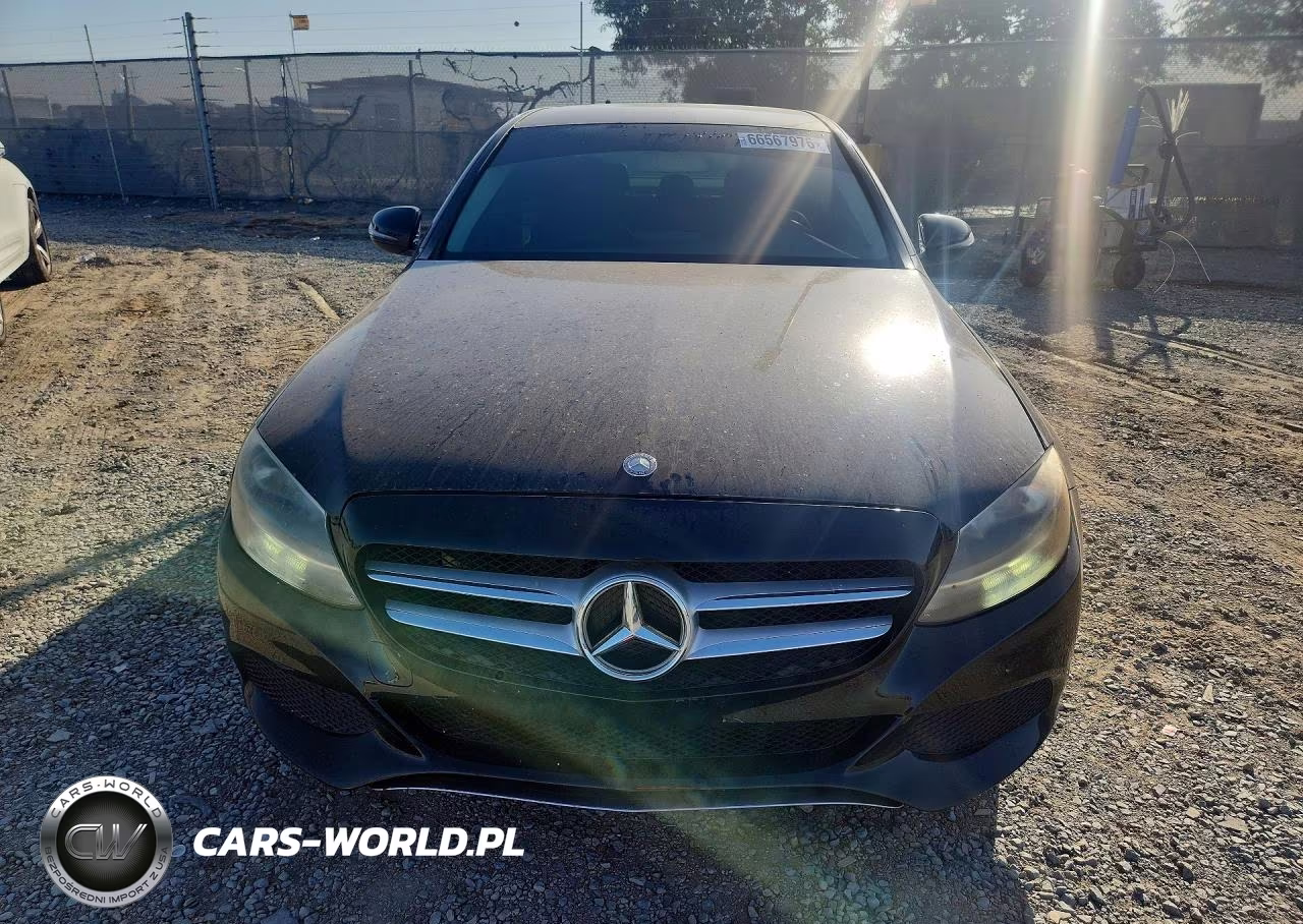 2016 Mercedes-Benz C 300 VIN:55SWF4JB4GU170985 - 5