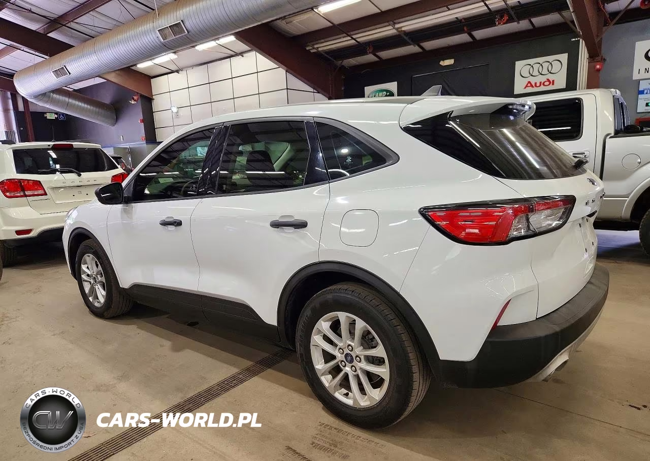 2021 Ford Escape S VIN:1FMCU0F65MUA26021 - 2