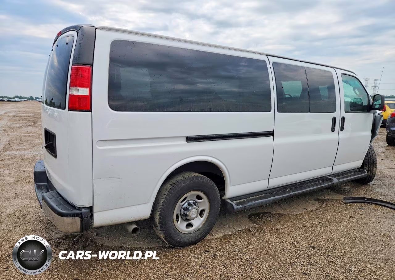 2019 Chevrolet Express G3500 Lt VIN:1GAZGPFG2K1140525 - 3