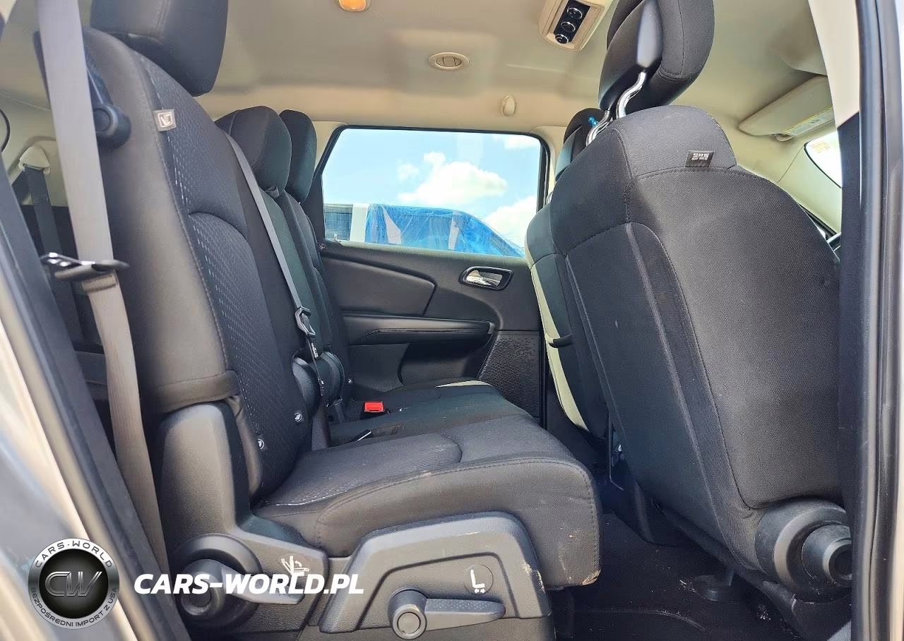 2016 Dodge Journey Se VIN:3C4PDCAB4GT104797 - 11
