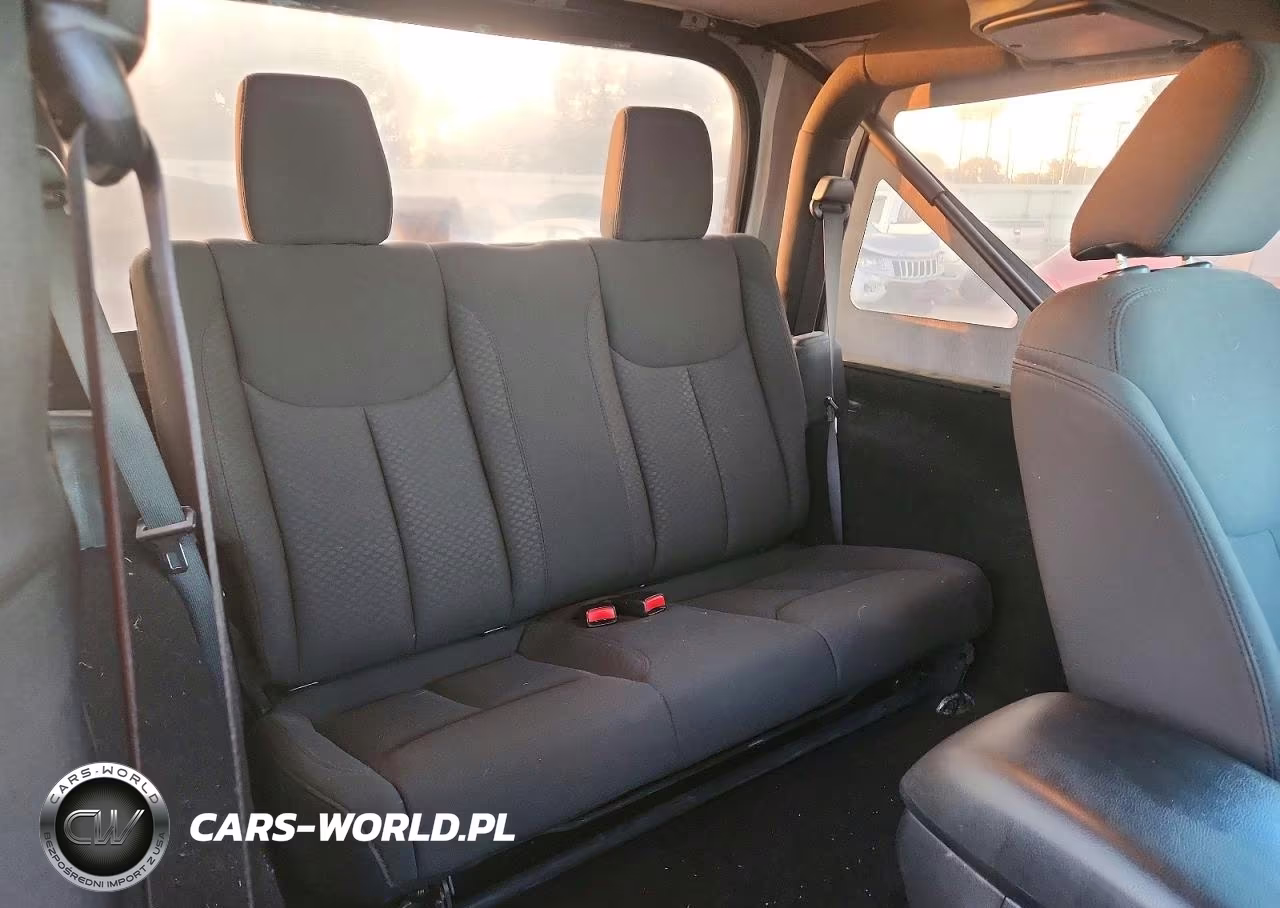 2015 Jeep Wrangler Sport VIN:1C4AJWAG1FL642752 - 11