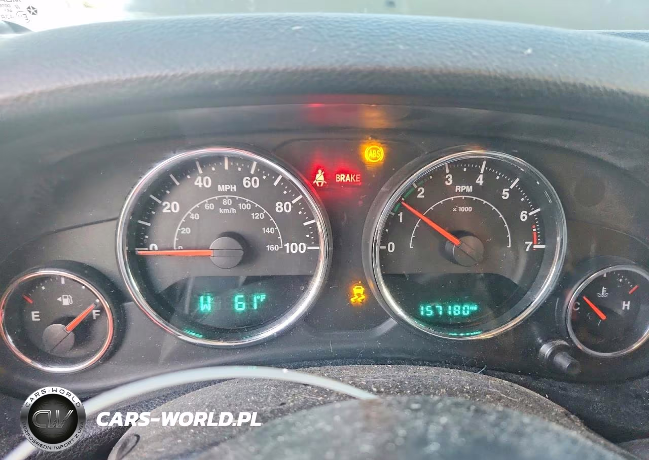 2015 Jeep Wrangler Sport VIN:1C4AJWAG1FL642752 - 9