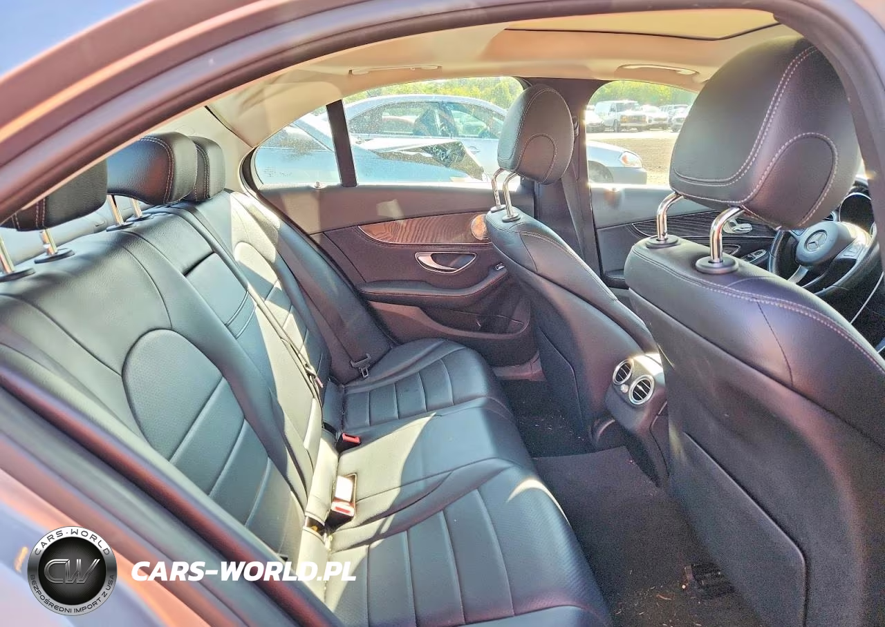 2015 Mercedes-Benz C 300 4Matic VIN:55SWF4KB9FU070832 - 10