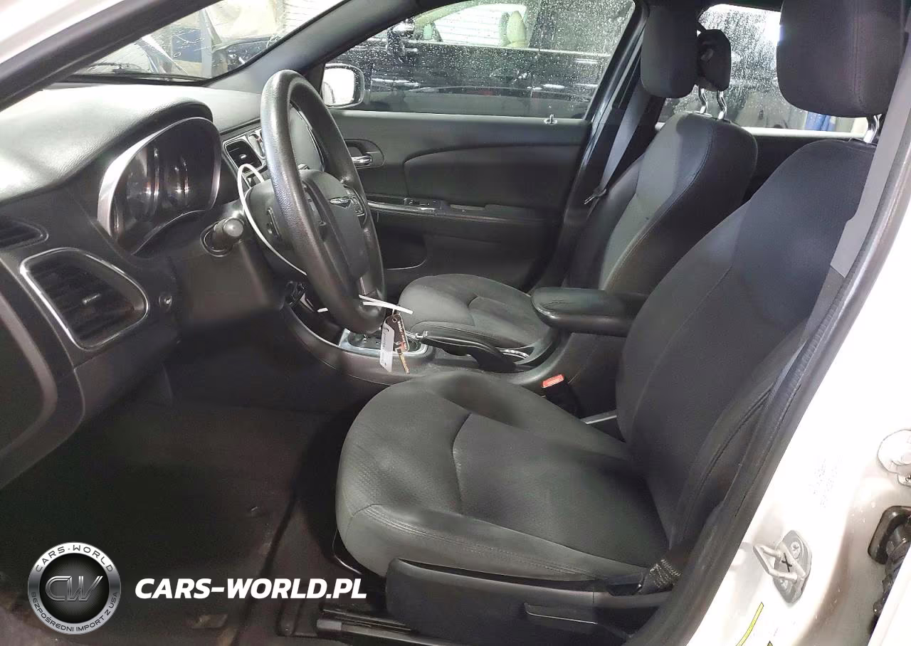 2014 Chrysler 200 Lx VIN:1C3CCBAB9EN204455 - 7