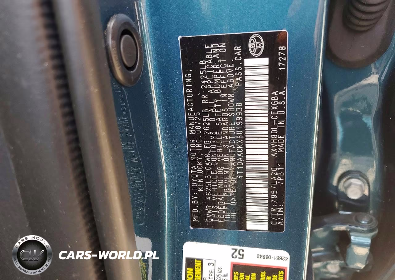 2025 Toyota Camry Xle VIN:4T1DAACKXSU199938 - 12