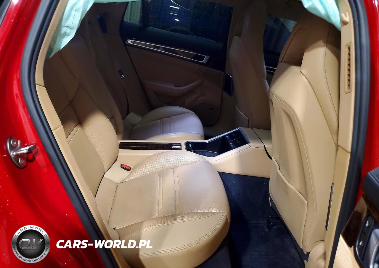 2018 Porsche Panamera 4 VIN:WP0AA2A72JL114767 - 10