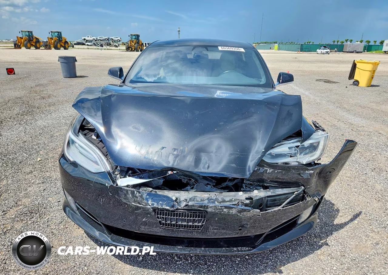2017 Tesla Model S VIN:5YJSA1E13HF184585 - 5