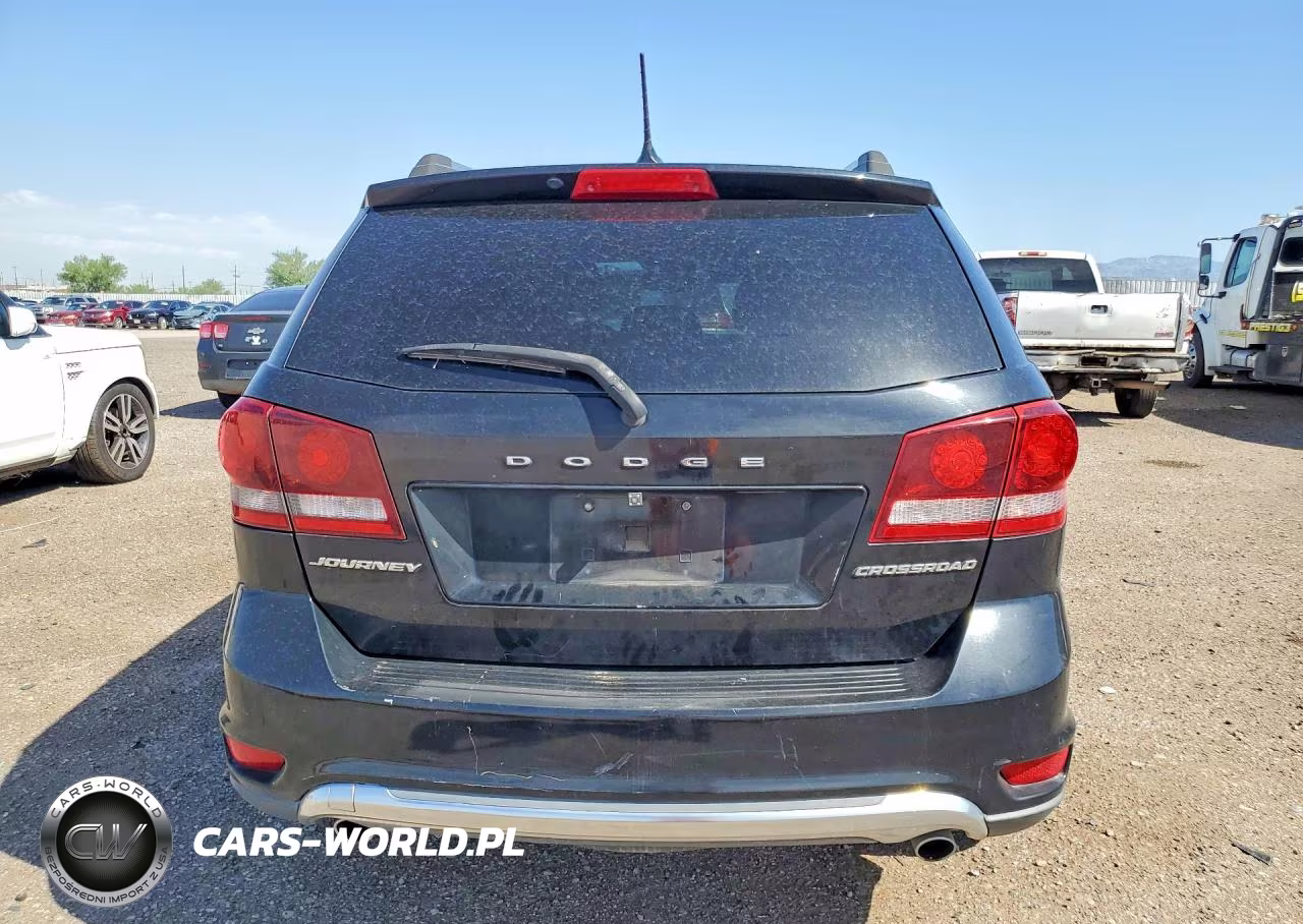 2017 Dodge Journey Crossroad VIN:3C4PDCGG2HT555618 - 6