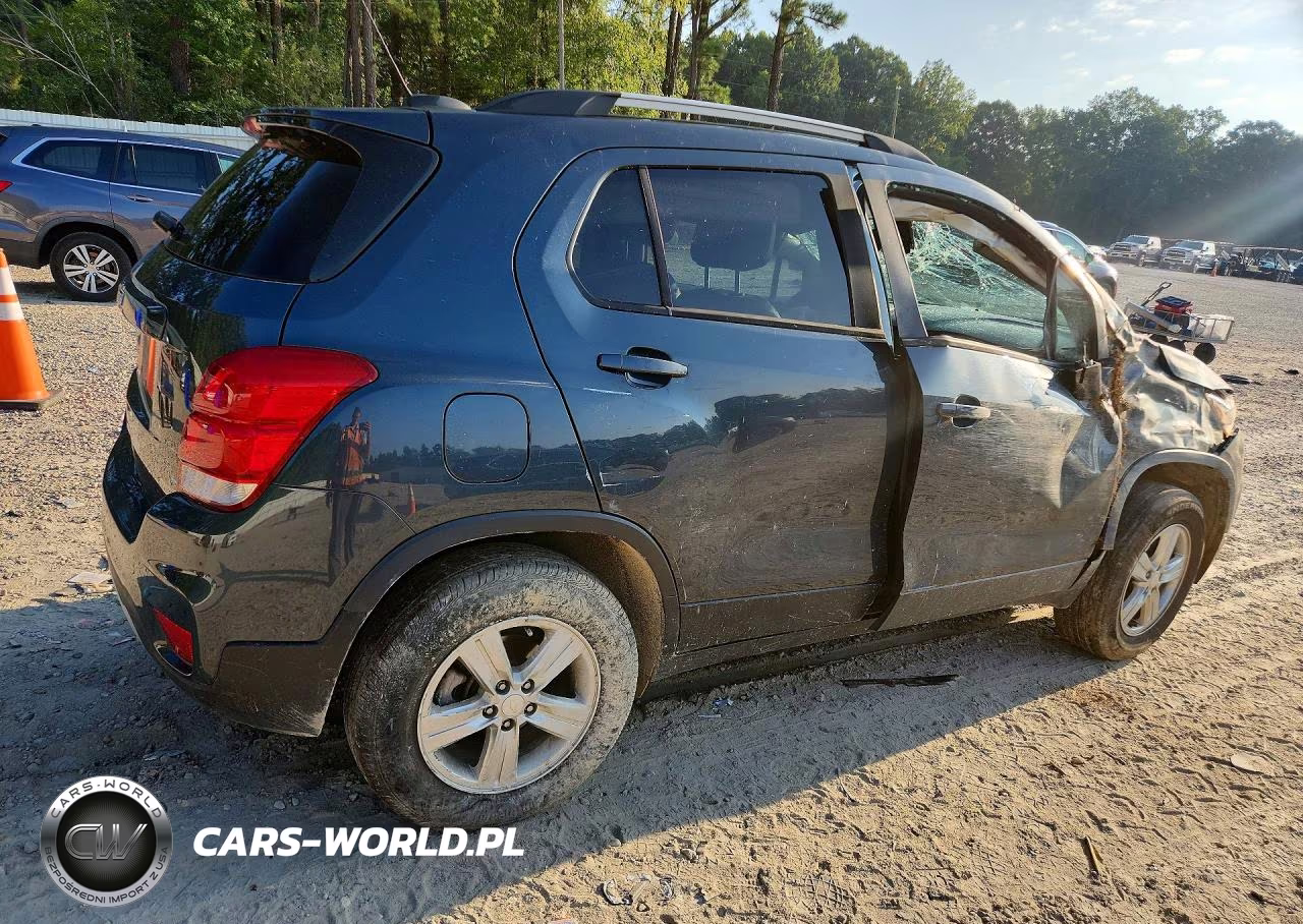 2021 Chevrolet Trax 1Lt VIN:KL7CJPSM1MB370075 - 3