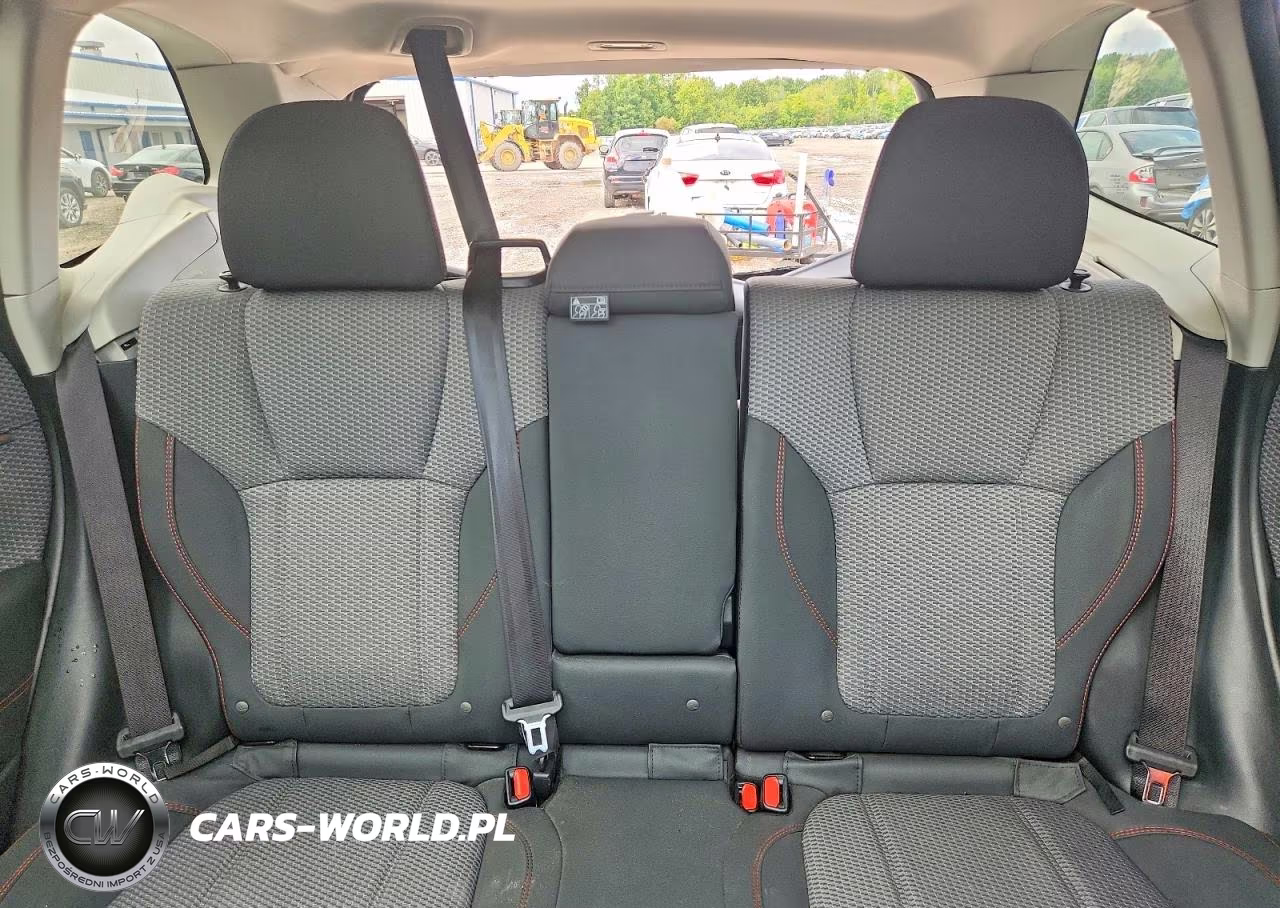 2019 Subaru Forester Sport VIN:JF2SKAJC7KH541506 - 10