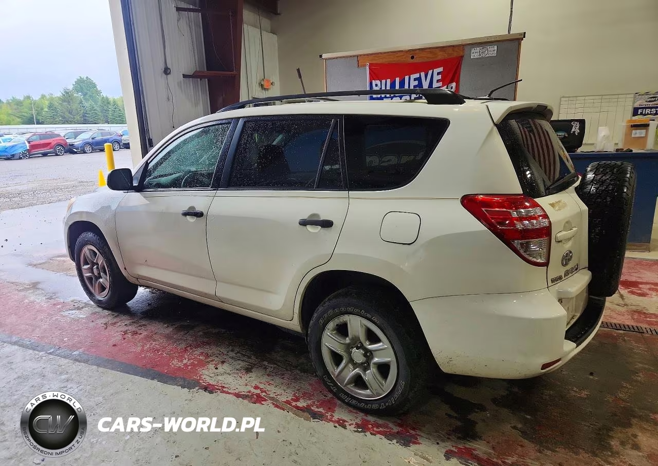 2009 Toyota Rav4 Base VIN:JTMBF33VX9D020648 - 2