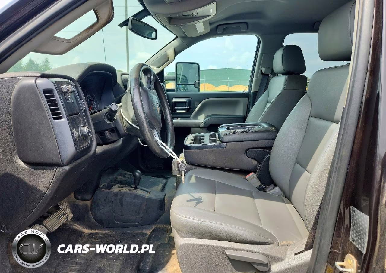 2019 Chevrolet Silverado K3500 VIN:1GC4KVCY8KF186753 - 7