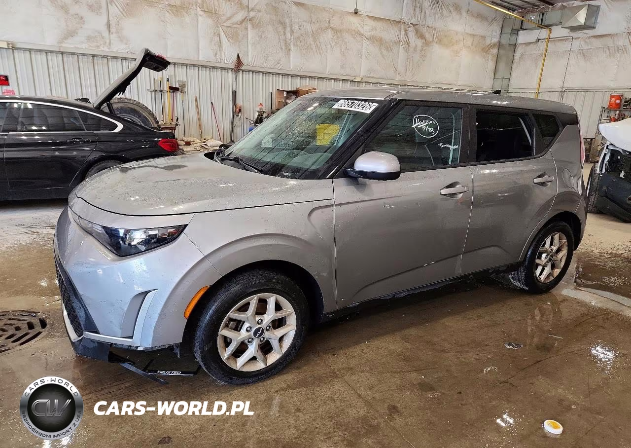 2025 Kia Soul Lx – zdjęcie 1 z 12