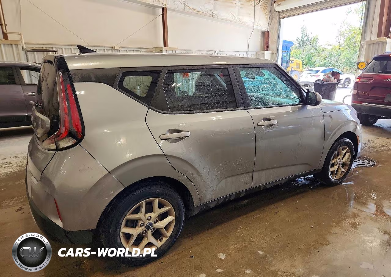 2025 Kia Soul Lx VIN:KNDJ23AU9S7932208 - 3
