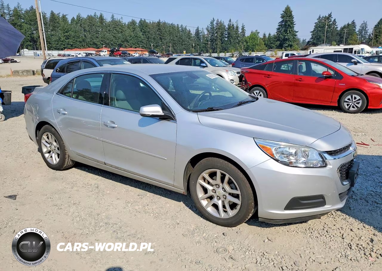 2015 Chevrolet Malibu 1Lt VIN:1G11C5SL9FF317919 - 4