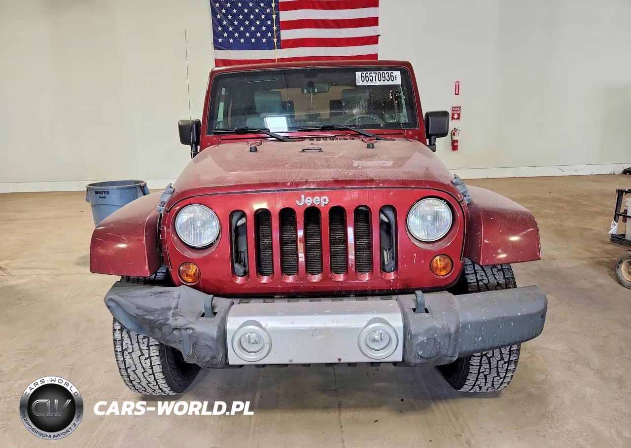 2010 Jeep Wrangler Sahara VIN:1J4AA5D12AL152874 - 5