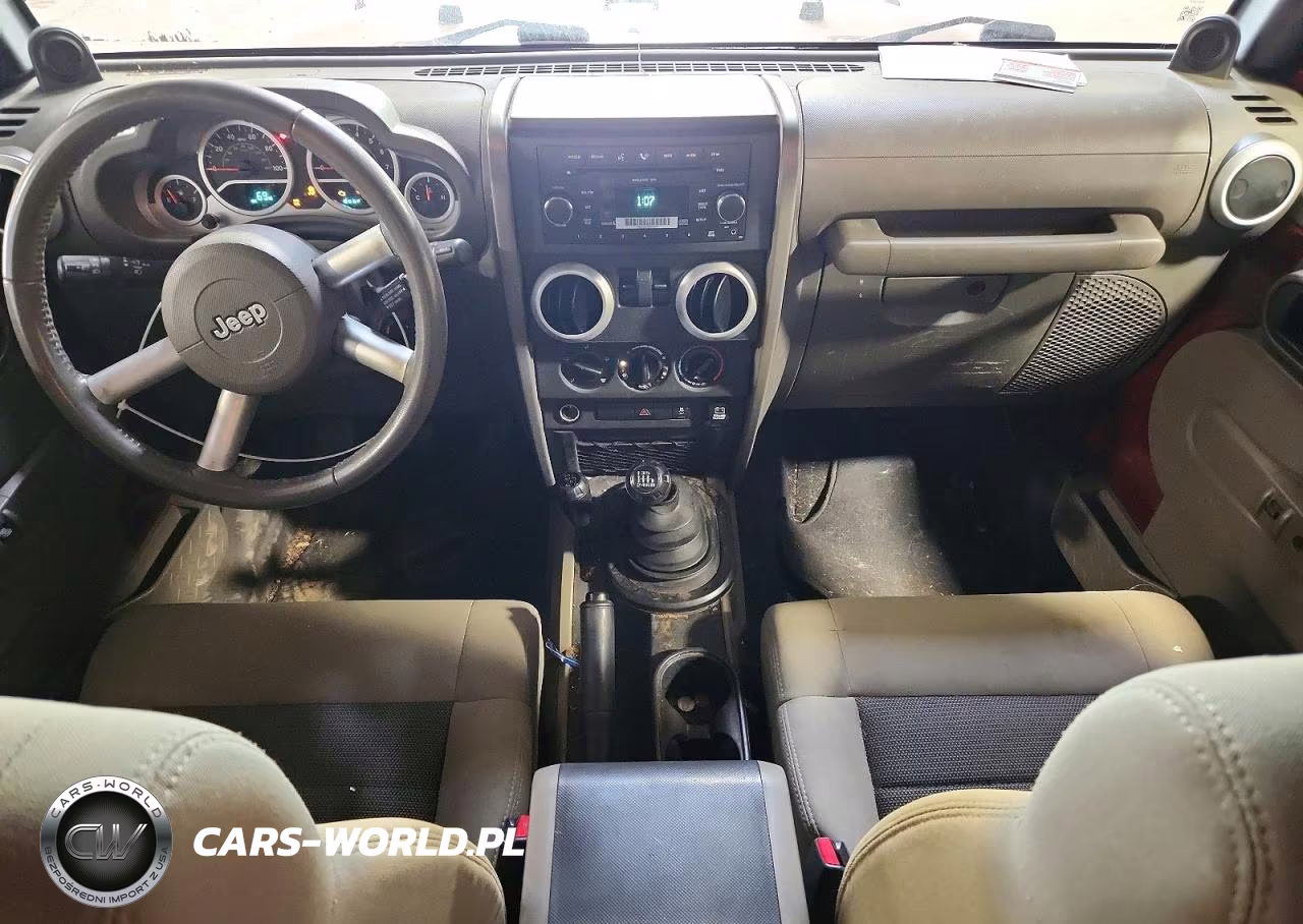 2010 Jeep Wrangler Sahara VIN:1J4AA5D12AL152874 - 8