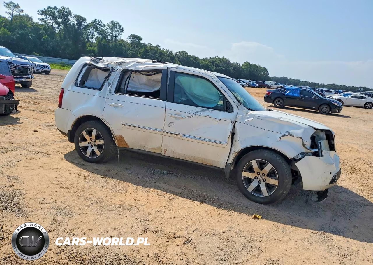 2012 Honda Pilot Touring VIN:5FNYF3H92CB027096 - 4