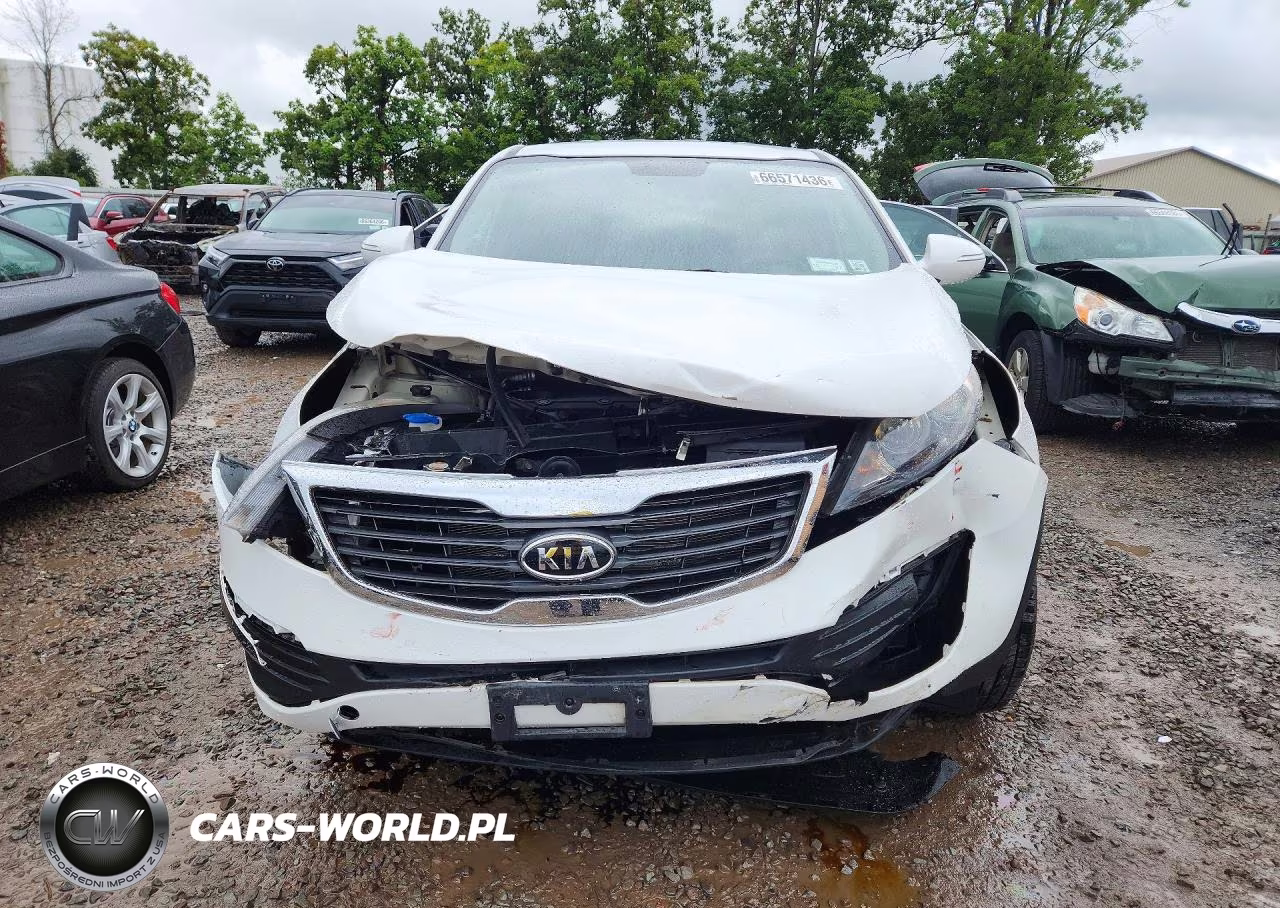 2011 Kia Sportage Lx VIN:KNDPBCA20B7015408 - 5