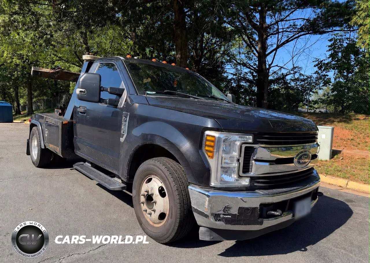 2019 Ford F350 Super