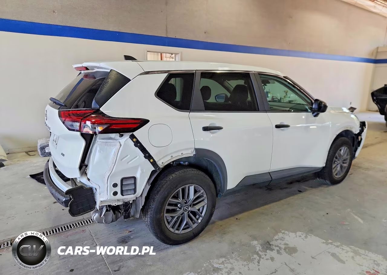 2024 Nissan Rogue S VIN:5N1BT3AB3RC707070 - 3