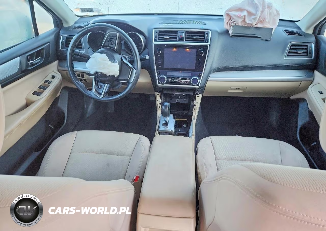 2018 Subaru Legacy 2.5I Premium VIN:4S3BNAD60J3039119 - 8