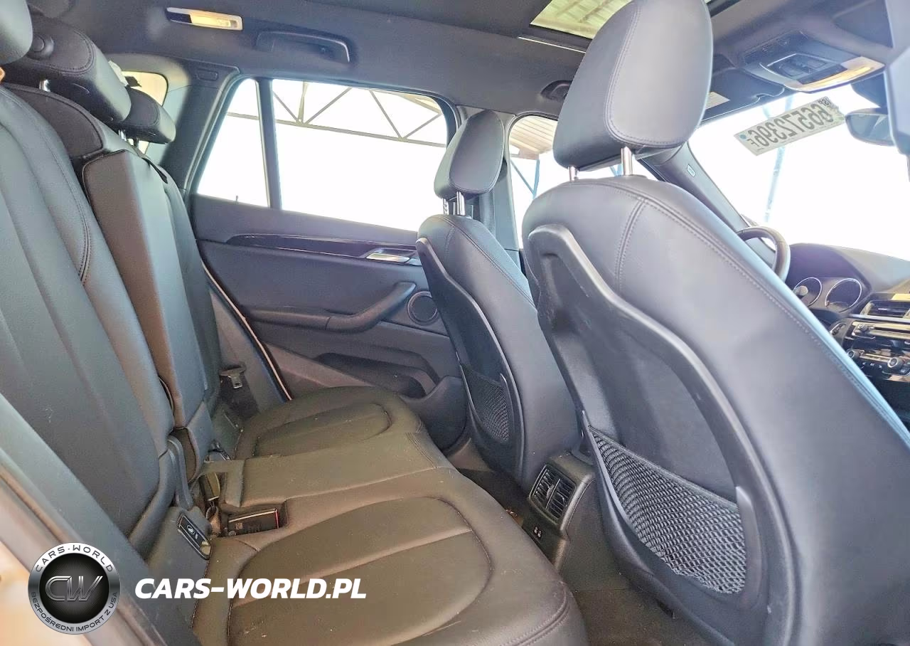 2019 BMW X1 xDrive28I VIN:WBXHT3C59K5L36211 - 10
