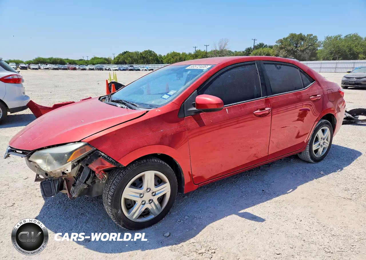 2015 Toyota Corolla Le VIN:5YFBURHE1FP342587 - 1