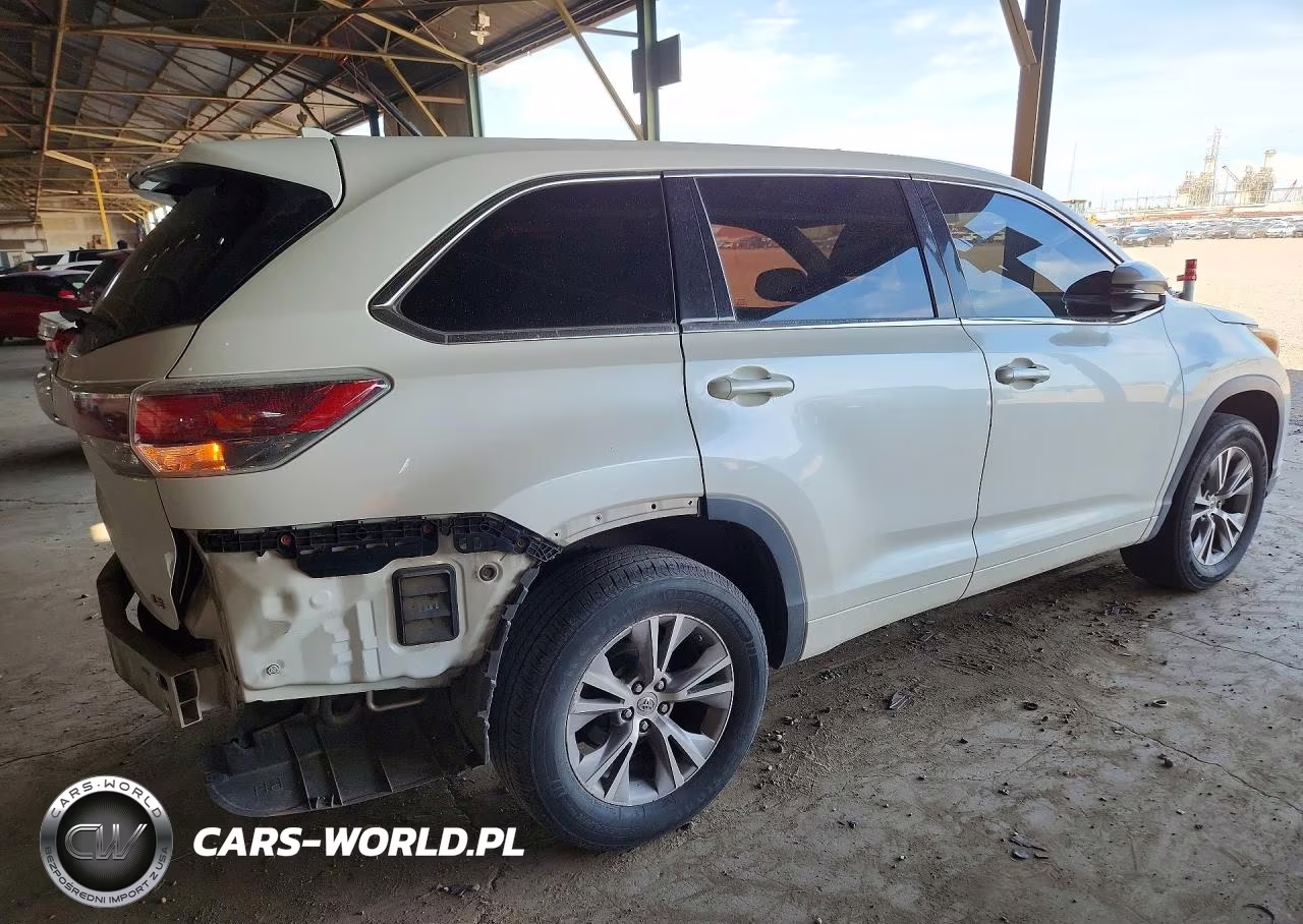 2014 Toyota Highlander Le Plus VIN:5TDZKRFH0ES018862 - 3