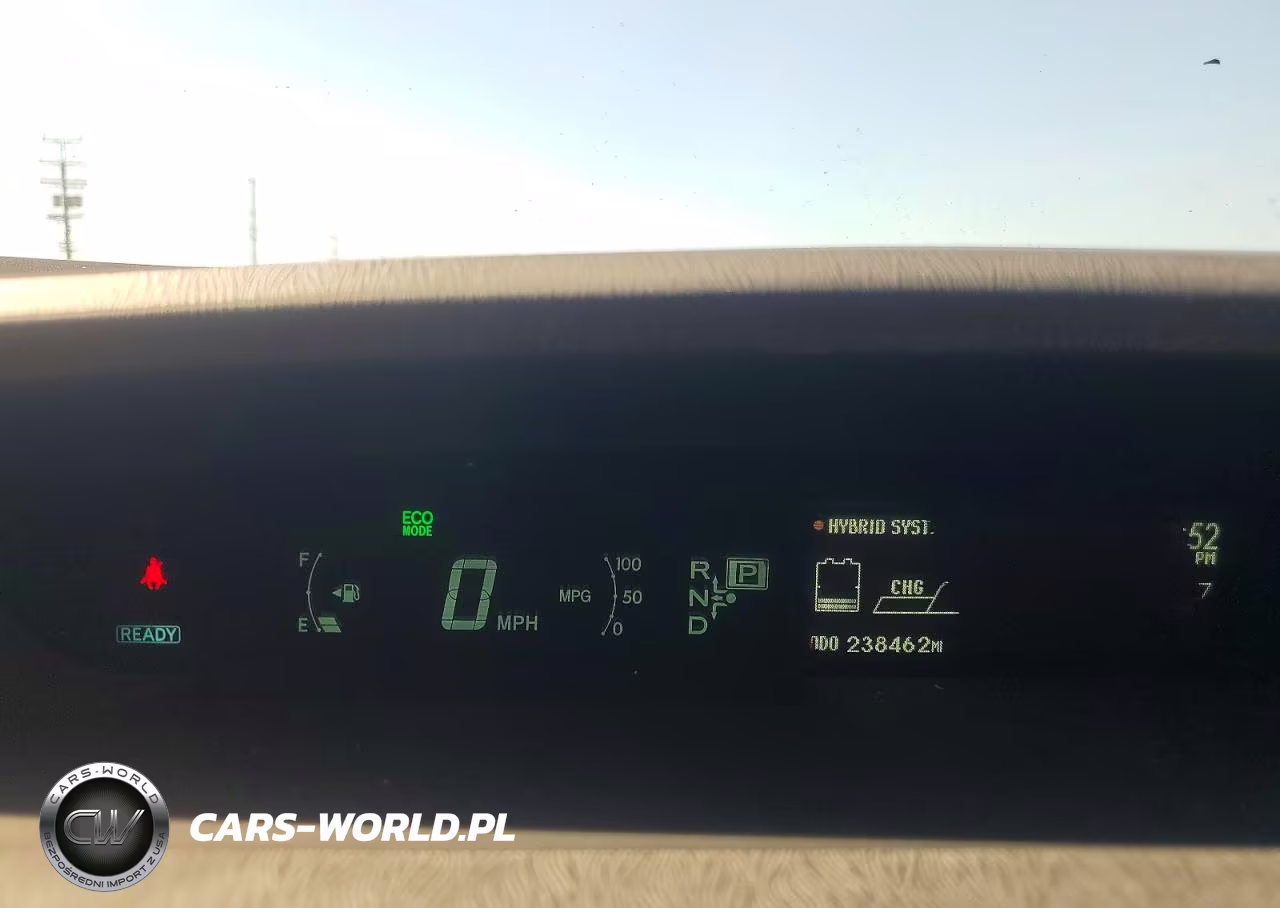 2014 Toyota Prius Two VIN:JTDKN3DU9E1765377 - 9