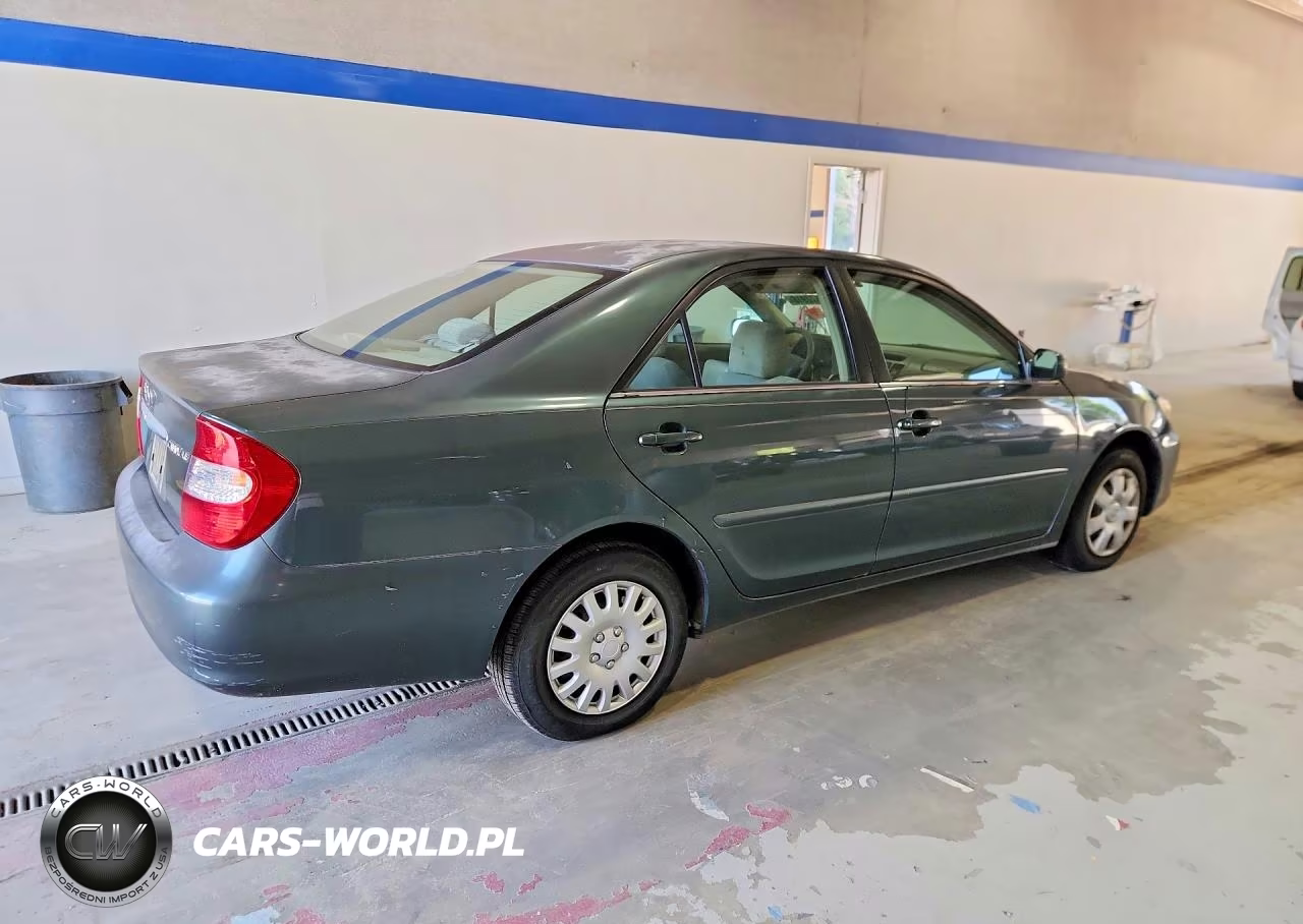 2004 Toyota Camry Le VIN:4T1BE32K54U315235 - 3