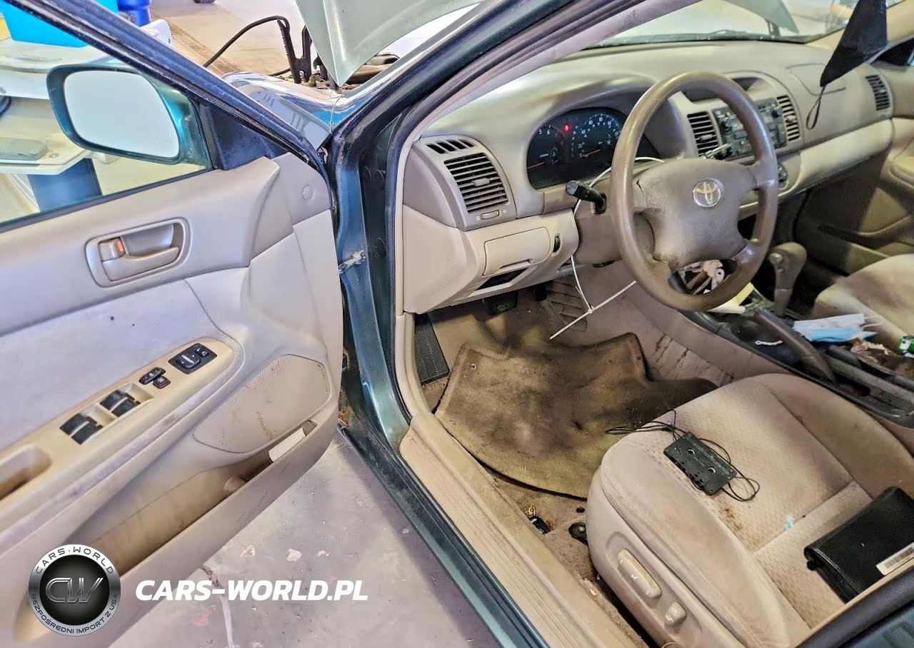 2004 Toyota Camry Le VIN:4T1BE32K54U315235 - 8