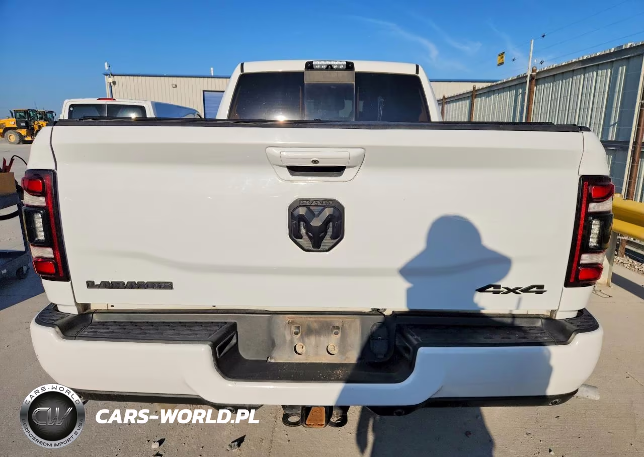 2021 Ram 2500 Laramie VIN:3C6UR5NL8MG524352 - 6