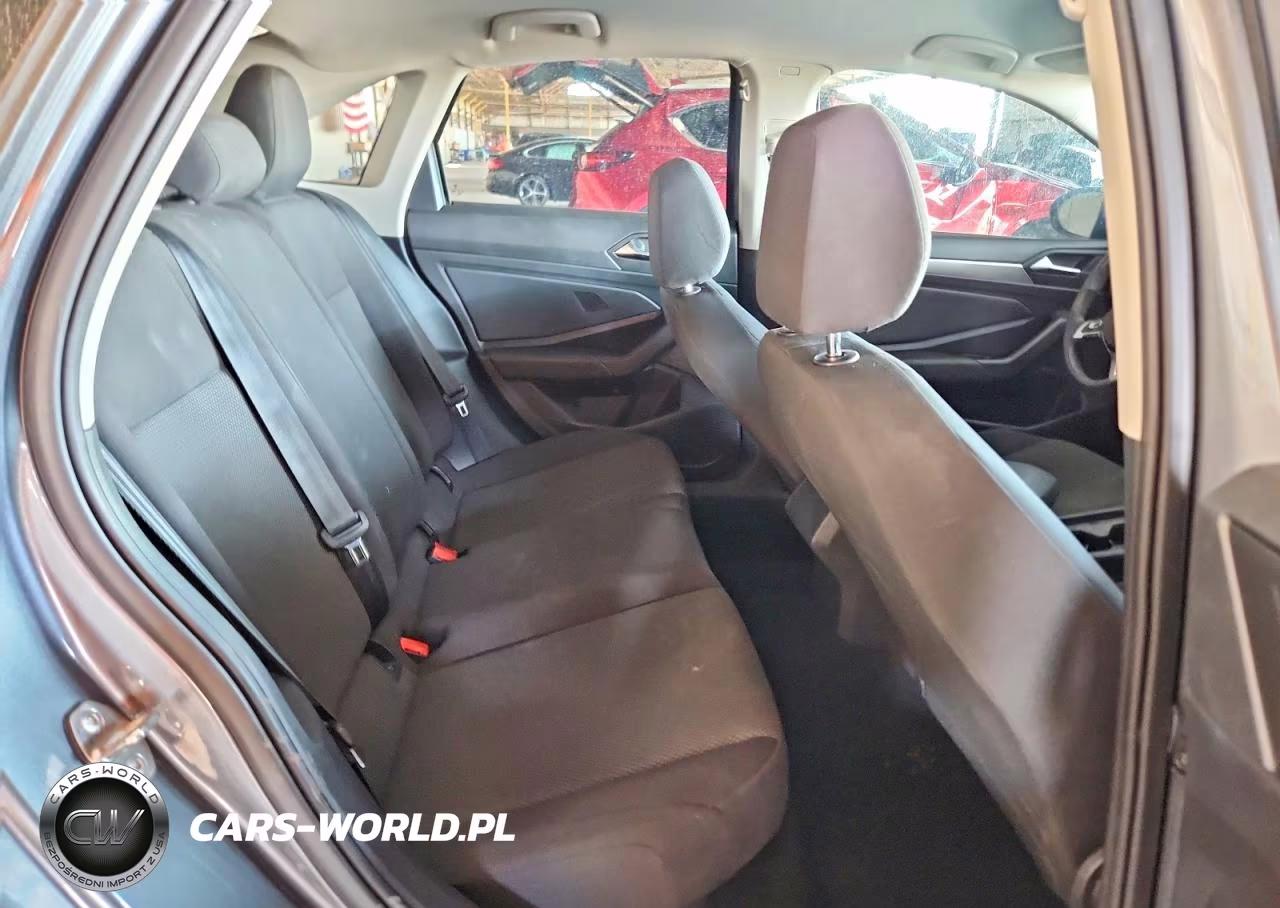 2019 Volkswagen Jetta S VIN:3VWC57BU2KM040455 - 10