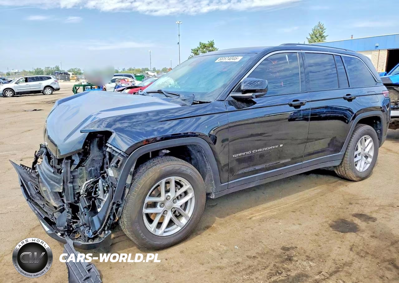 2023 Jeep Grand Cherokee Laredo VIN:1C4RJHAG9PC520236 - 1