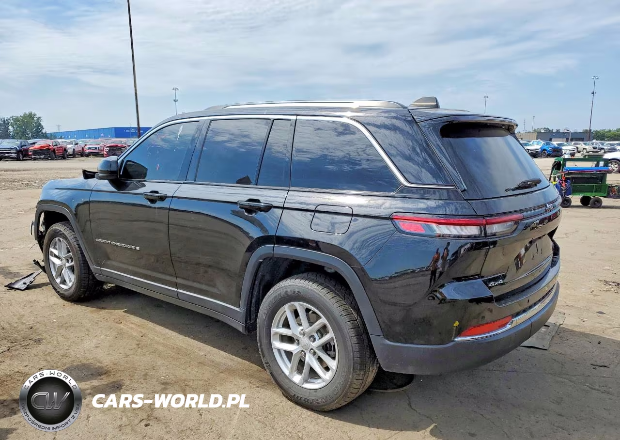 2023 Jeep Grand Cherokee Laredo VIN:1C4RJHAG9PC520236 - 2