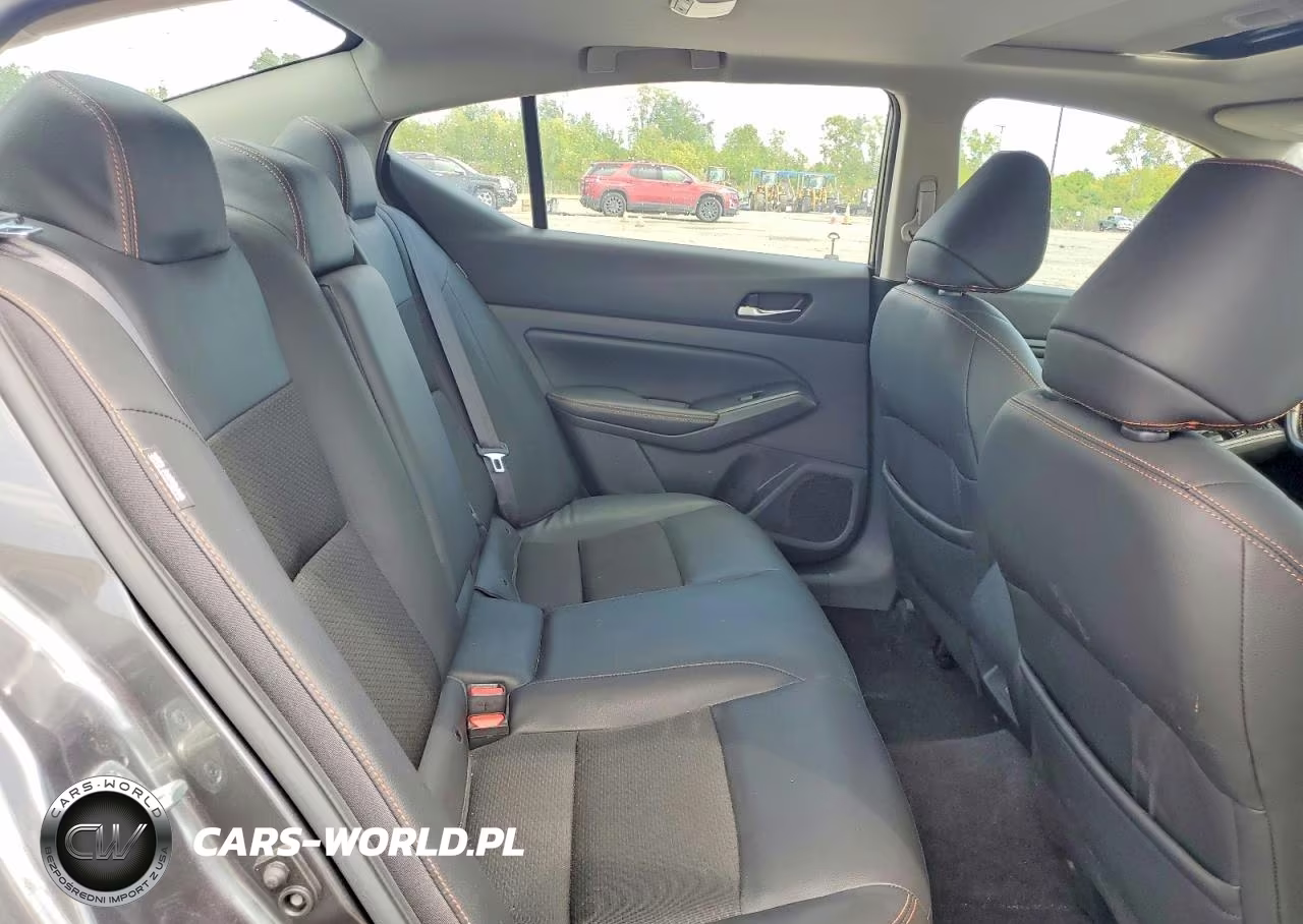 2020 Nissan Altima Sr VIN:1N4BL4CWXLN323380 - 10