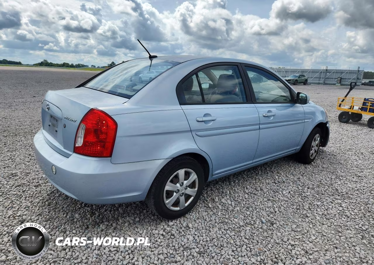 2011 Hyundai Accent Gls VIN:KMHCN4ACXBU615581 - 3