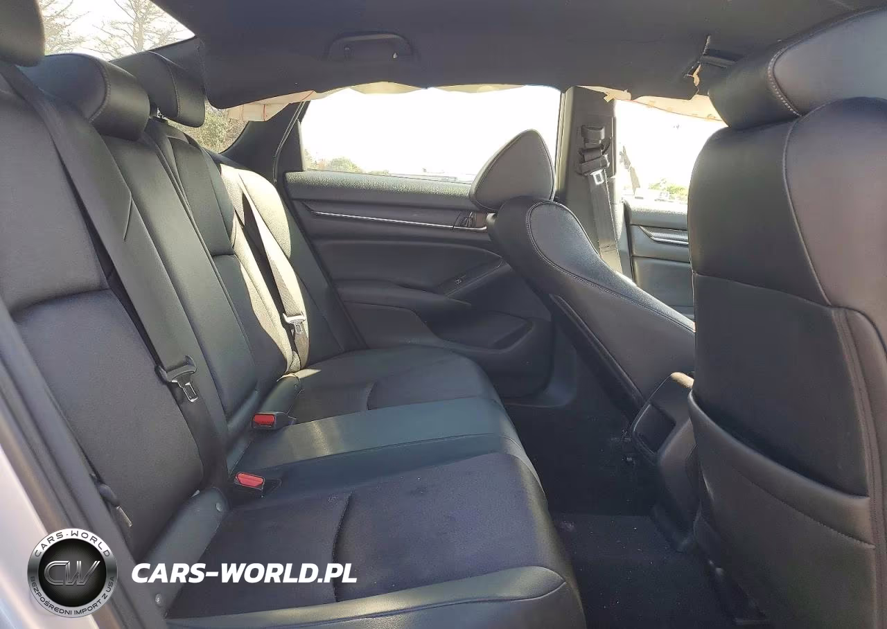 2019 Honda Accord Sport VIN:1HGCV1F32KA027267 - 10